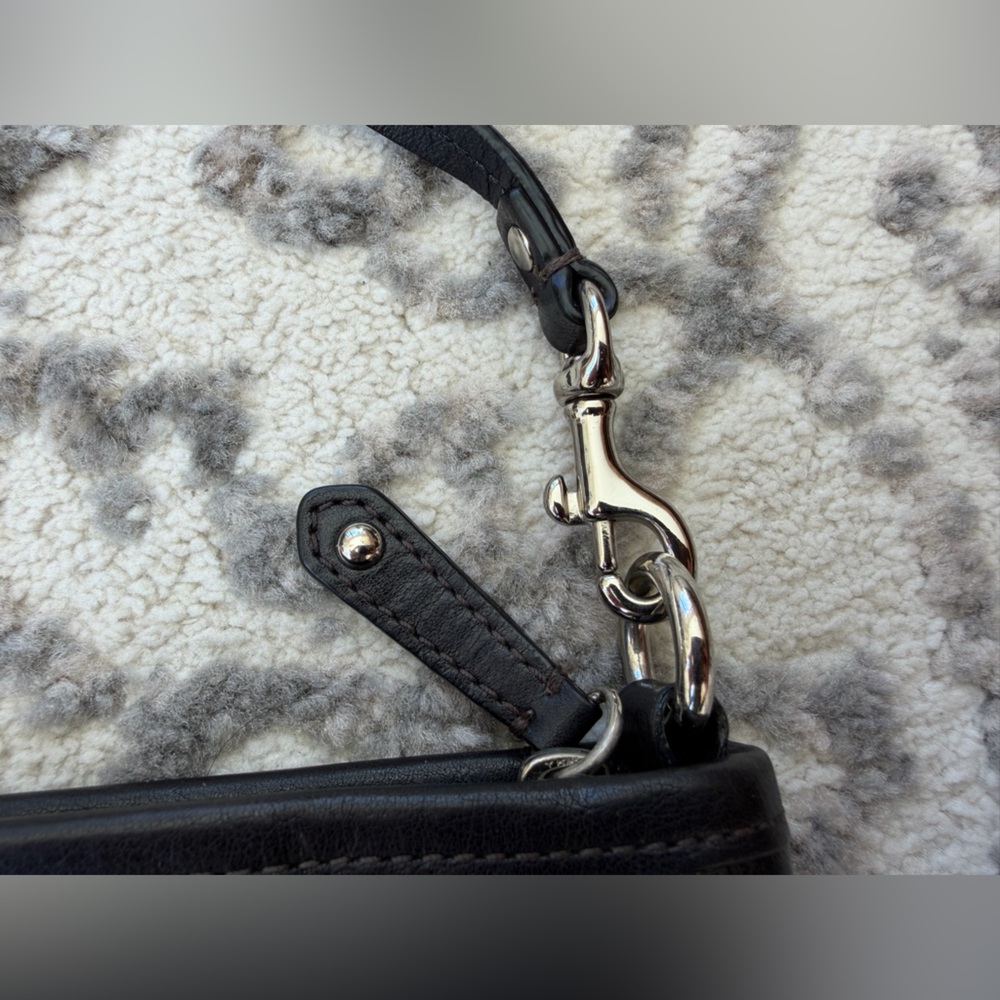 Coach Vintage Black Leather Mini Purse Handbag / Wristlet - Picture 9 of 13